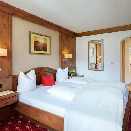 Apart Otel Koenig 4*