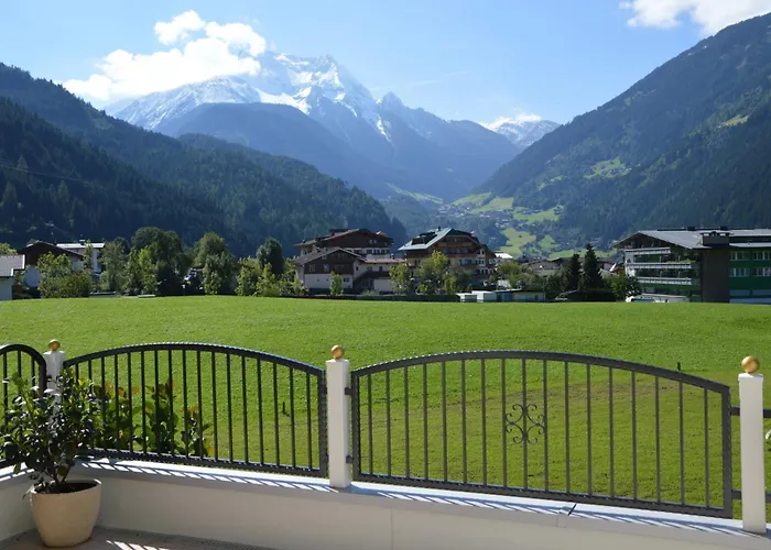 Koenig Ξενοδοχείο με διαμερίσματα 4*